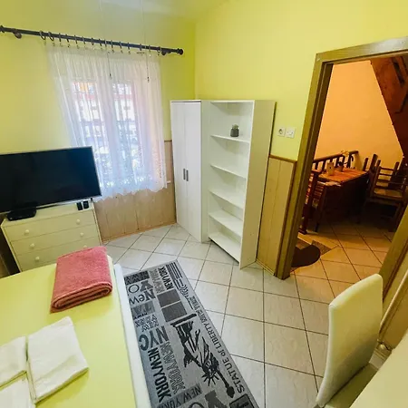 House365 * Koper